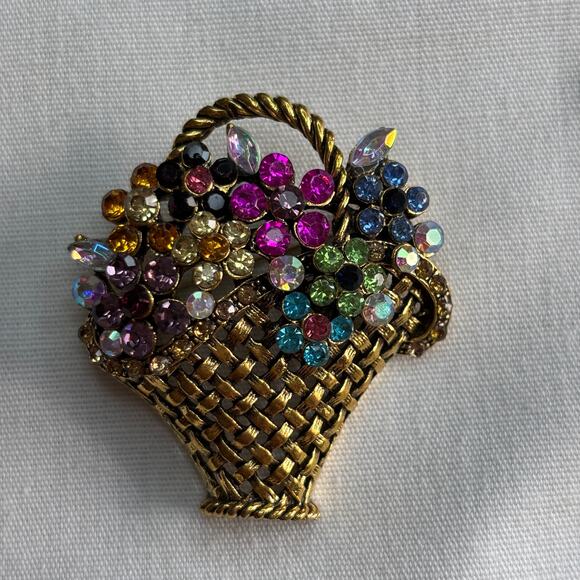 Flower Basket Brooch Pin Colorful Rhinestones Gold NEW Cottagecore Spring Summer - Picture 7 of 7